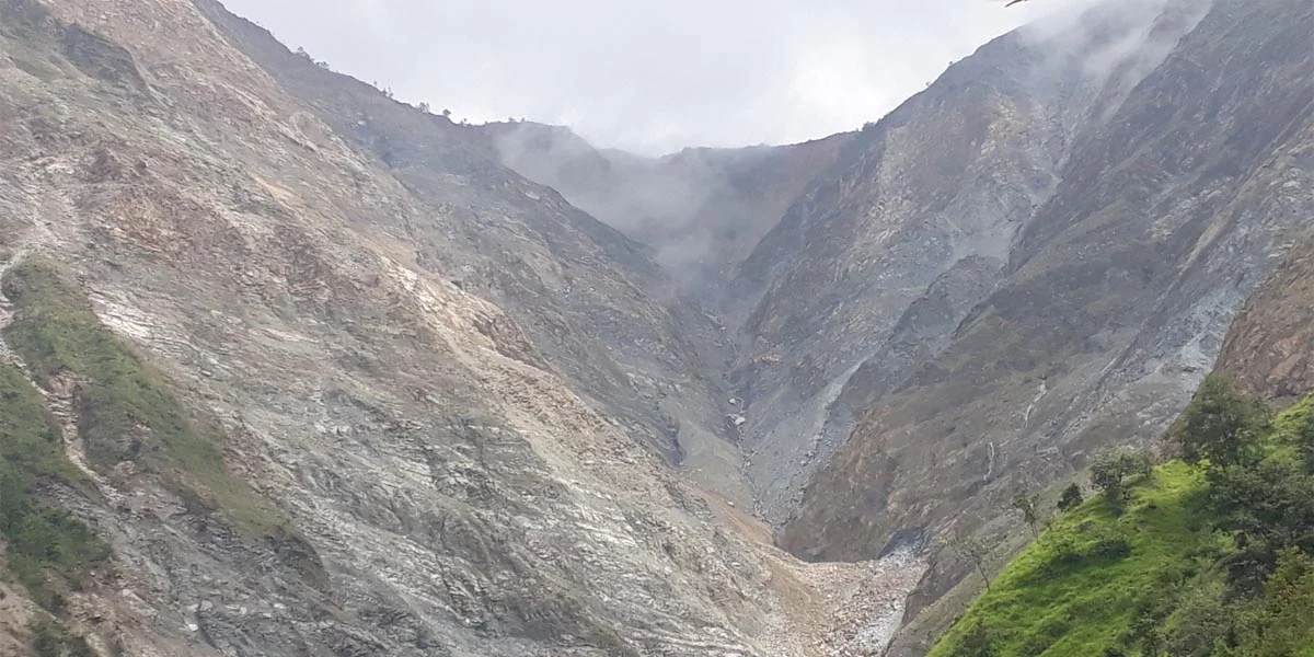 रामेछापको पीडा : घ्याप्चेको पहिरो, सदरमुकाम मन्थली समेत जोखिममा