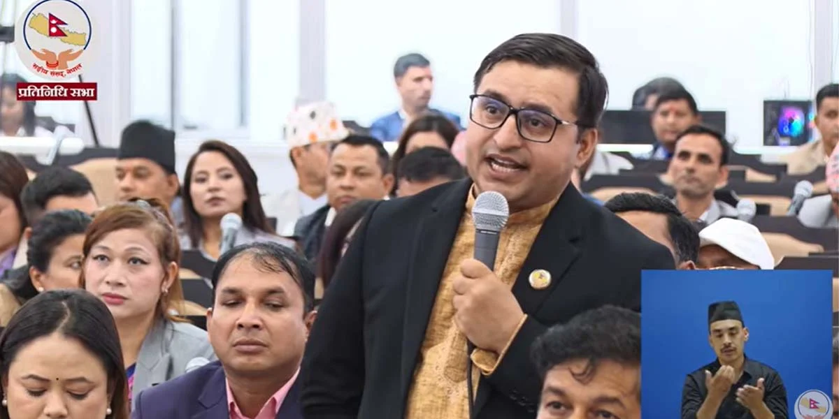 रसुवा विपदका लागि आएका राहत सामग्री विमानस्थलमै अलपत्र : सांसद न्यौपाने