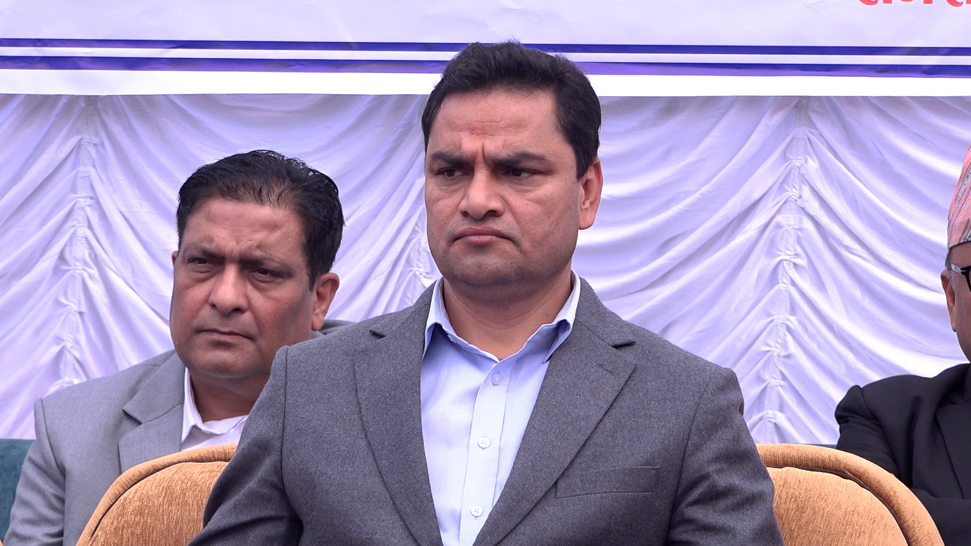 स्वास्थ्य क्षेत्रलाई नीतिगत रुपमा व्यवस्थित गर्ने काम जारी छ : मन्त्री पौडेल