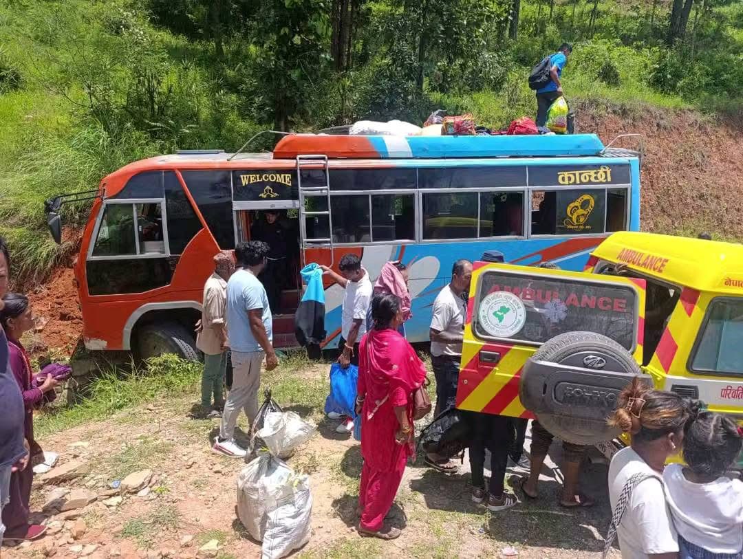 कोसिपारी दुर्घटनाका घाइतेको (नामावली सहित)