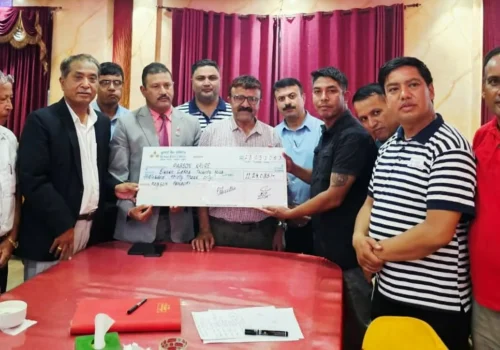 बाढीपीडितको  लागि प्याब्सन पनौतीको ११ लाख २४ हजार ३३ रुपैयाँ सहयोग