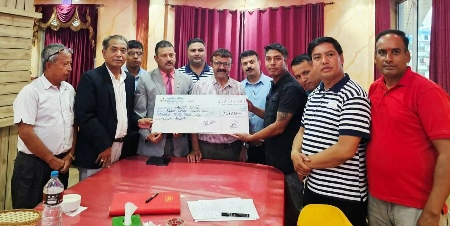 बाढीपीडितको  लागि प्याब्सन पनौतीको ११ लाख २४ हजार ३३ रुपैयाँ सहयोग