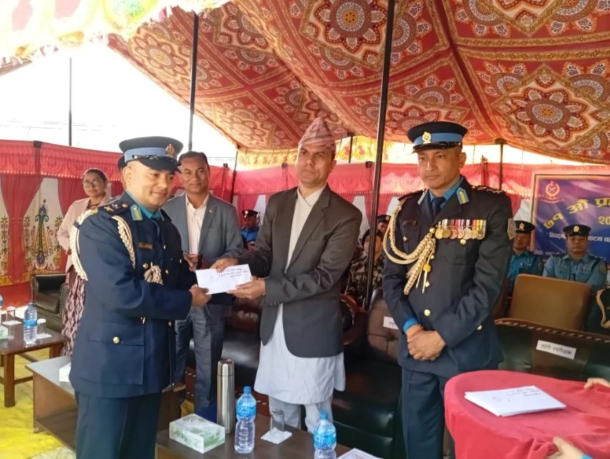 प्रहरी दिवसमा काभ्रेमा अमर प्रहरीका परिवार र उत्कृष्ट प्रहरी कर्मचारी सम्मानित