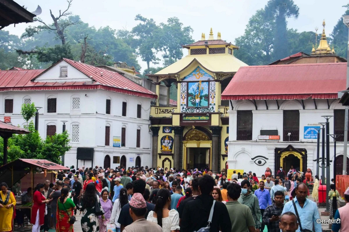 पशुपतिनाथमा प्रवेश गरी टिकटक बनाएको आरोपमा दम्पती पक्राउ