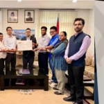 नेपाली समाज भारतद्वारा बाढीपीडित राहत कोषमा २१ लाख २१ हजार सहयोग