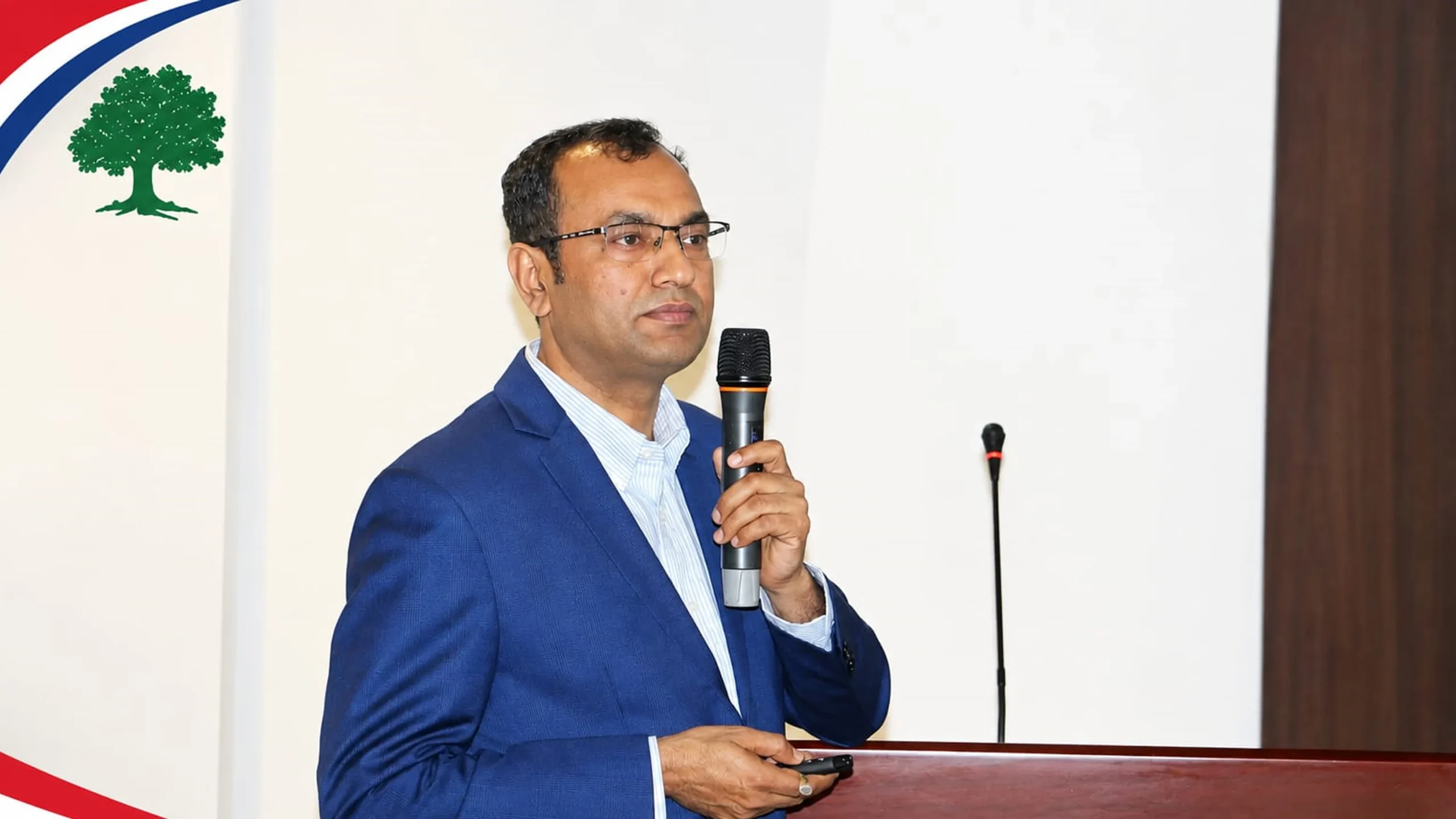 कांग्रेसको १५औँ महाधिवेशनमा पेशागत विषय विज्ञतर्फ केन्द्रिय महाधिवेशन प्रतिनिधिमा डा. प्रताप छत्कुलीको उम्मेदवारी