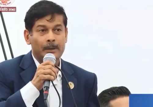 बाढीपछिको पुनर्निर्माणलाई अवसरका रूपमा बदलौँ, राहत व्यवस्थापनमा दक्ष जनशक्ति खटाऔँ : सभापति श्रेष्ठ