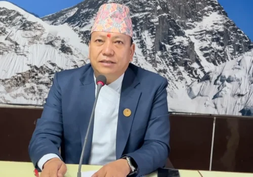 बजेट कार्यान्वयनमा ढिलासुस्ती नगर्न मुख्यमन्त्री थापामगरको निर्देशन