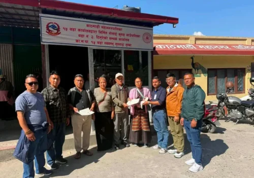 बाढी प्रभावितलाई होल्डिङ सेन्टरबाटै नागरिकताको प्रतिलिपि वितरण सुरु