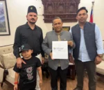 केम्यान आइल्याण्डमा रहेका नेपालीहरूद्वारा बाढीपहिरो पीडितका लागि १२ हजार डलर सहयोग