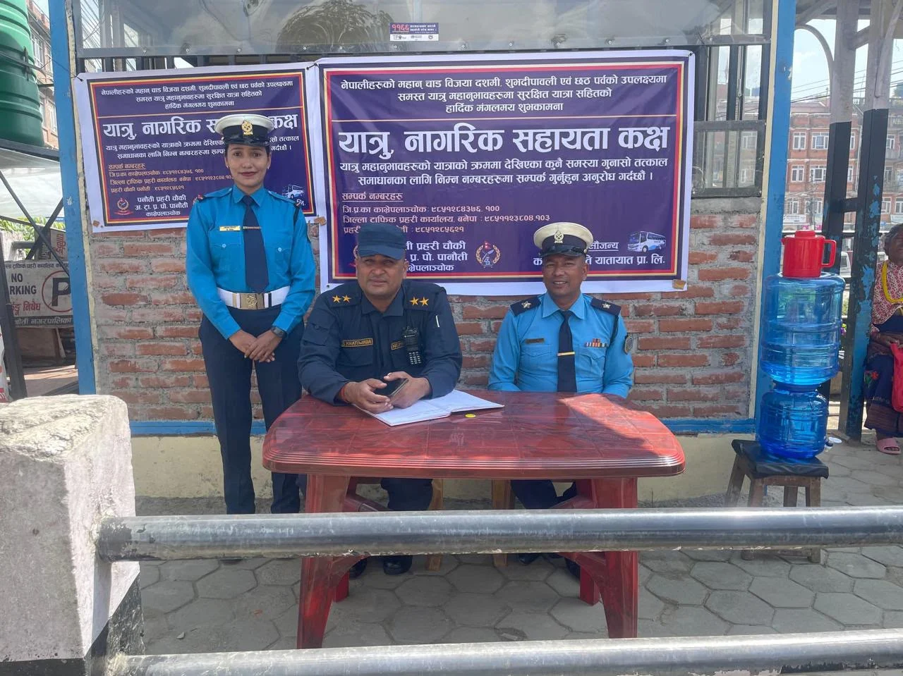 काभ्रेका ६ स्थानमा यात्रु सहायता कक्ष स्थापना