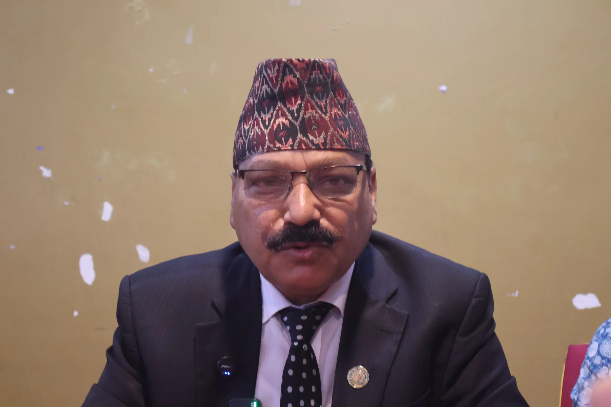 दिनेश त्रिपाठीको प्रश्न : आनीको नियुक्तिविरुद्ध बोल्दा नागरिक पक्राउ, सरकार संविधानभन्दा माथि छ ?